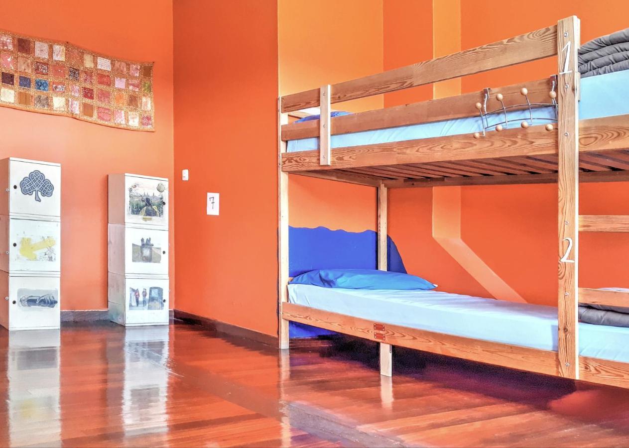 Bett im gemischten 6-Bett-Schlafsaal